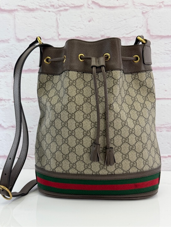 Gucci Handbags - Gucci GG Supreme Medium Ophidia Bucket Bag